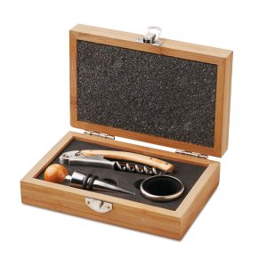 Wine set in bamboo box MO8147