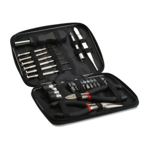 26 pcs tool in aluminium case MO8241