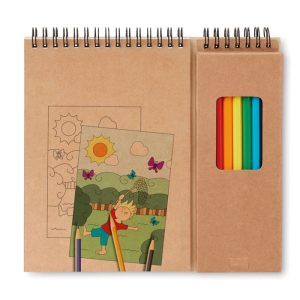 Colouring set with notepad MO8769
